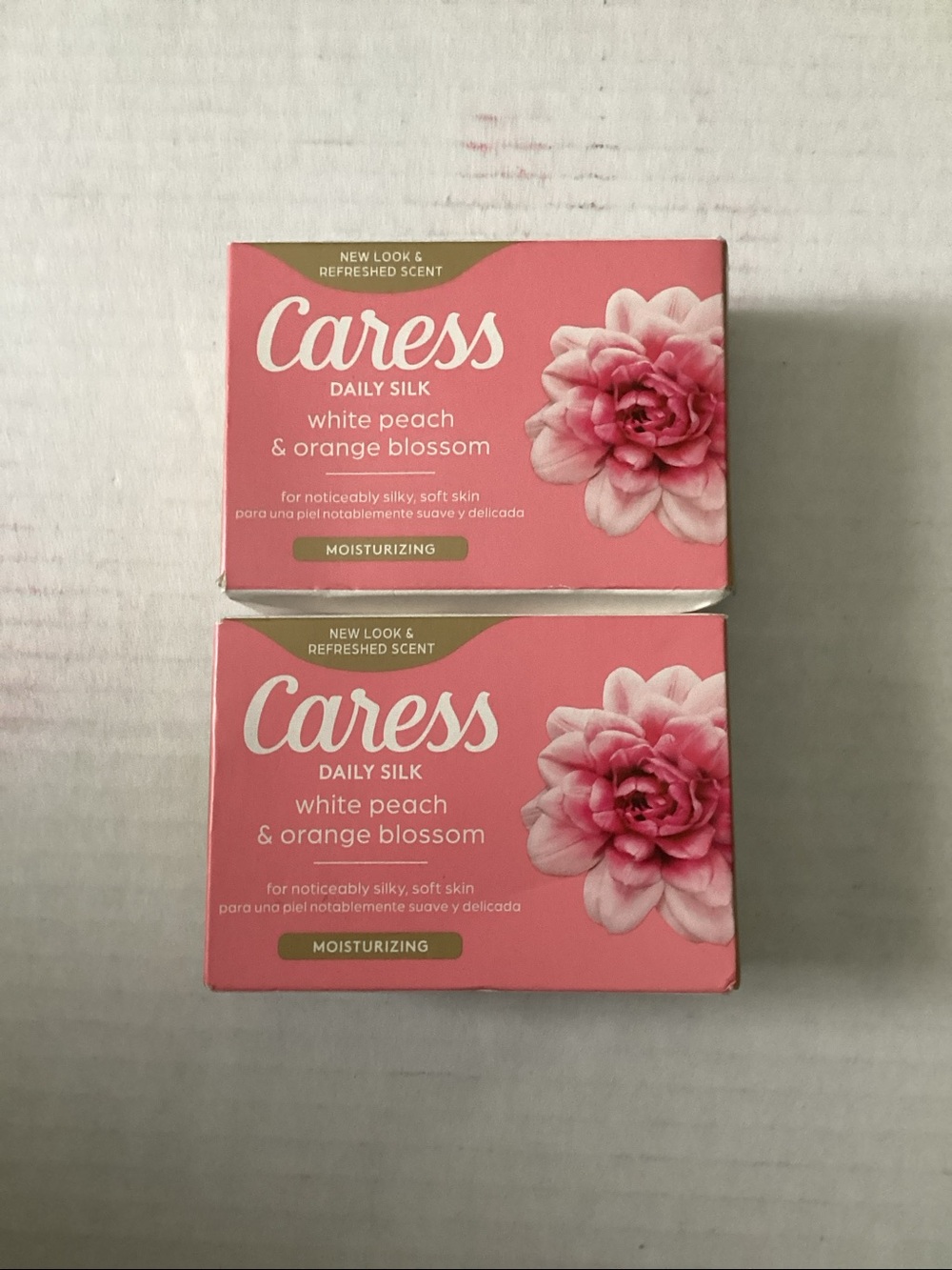 2 Caress Daily Silk‎ Bath Beauty Bars White Peach & Orange Blossom Soap Sealed!